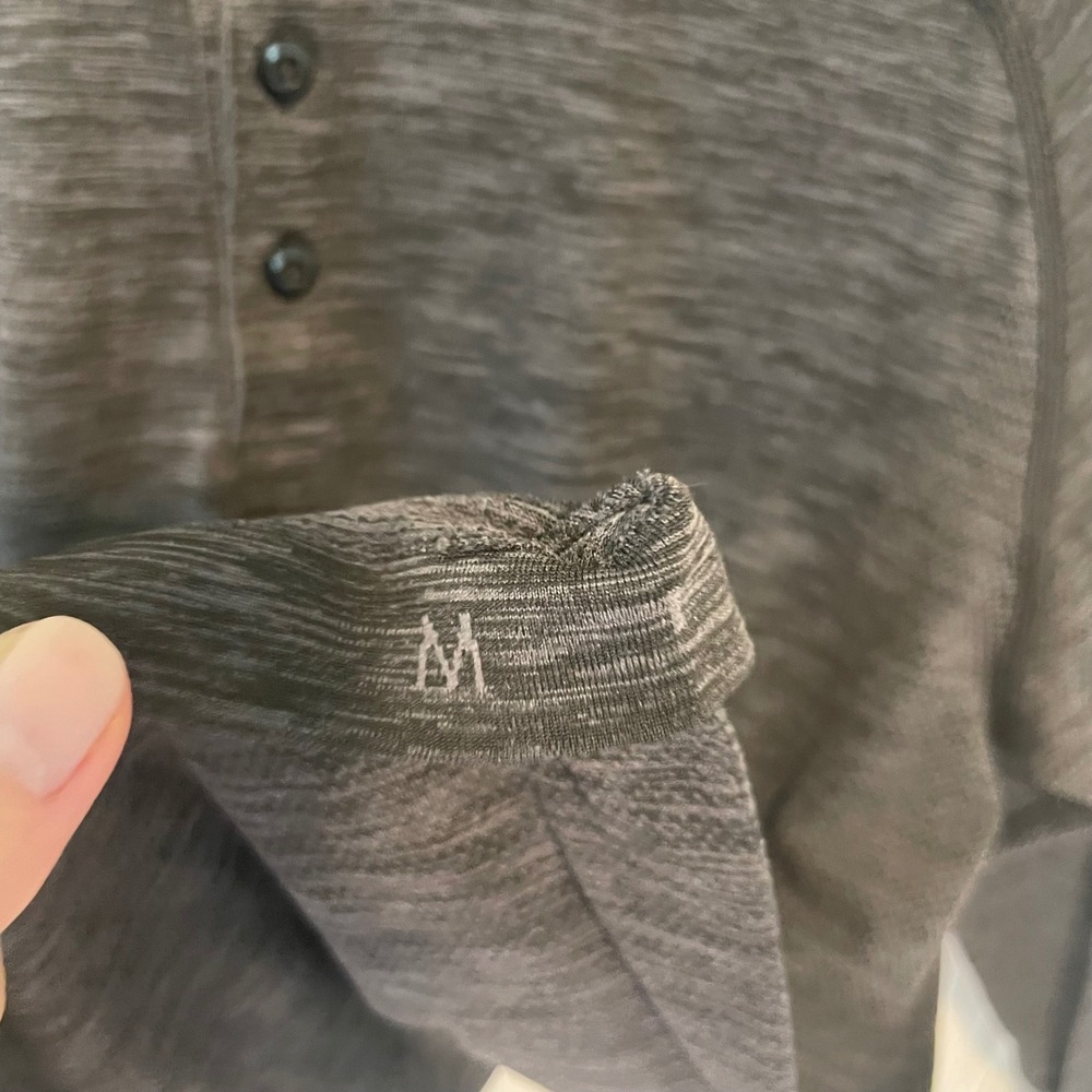 Lululemon Metal Vent Tech Henley Heathered Grey Long Sleeve Shirt Medium - Picture 4 of 4